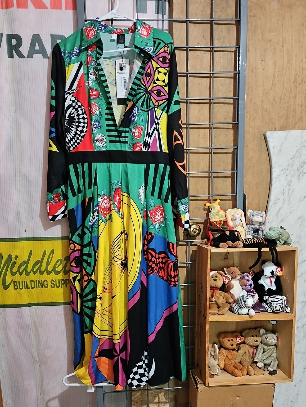 Vibrant Multicolor Long-Sleeve Maxi Dress - Green Accent